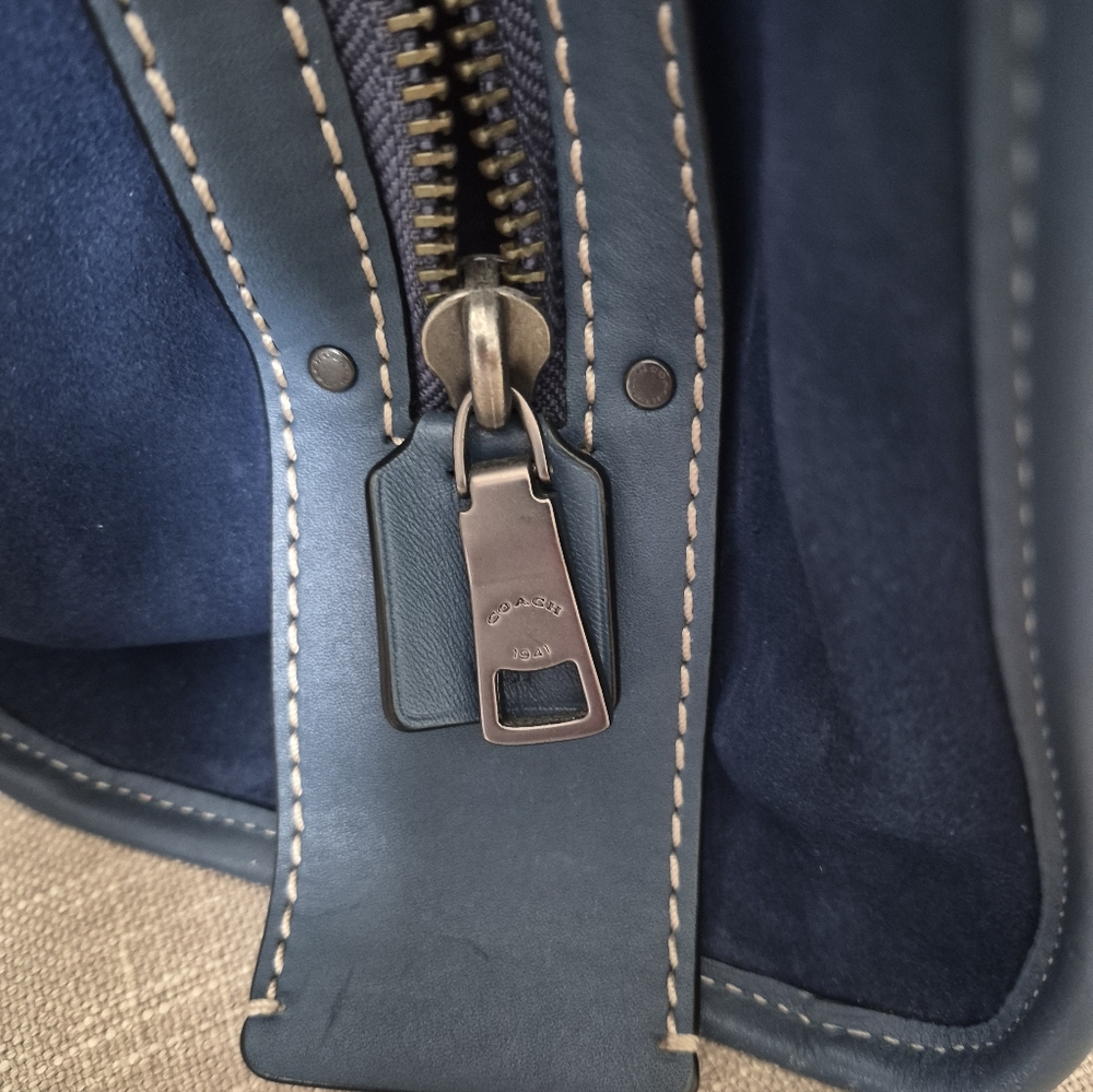 Authentic Coach Navy Blue Suede And Leather 1941 Rogue 36 Tote Bag - Picture 9 of 16